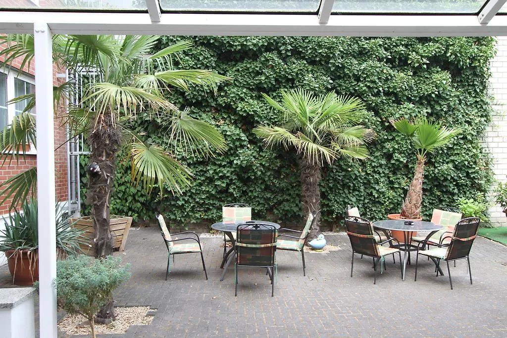 ****  Hotel Mado Cologne Germany